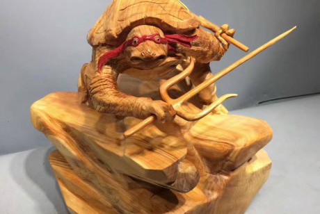 崖柏《忍者神龟》创意独特礼品 雕工细致栩栩如生